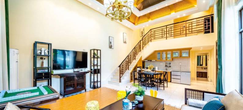 华逸清水湾豪华度假美宿度假别墅(果岭路分店)图片