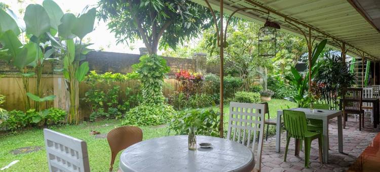 红多兹伊斯兰酒店-克罗马杜2号(RedDoorz Syariah @ Colomadu 2)图片