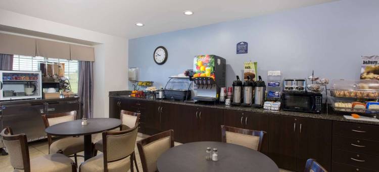 克拉马斯瀑布温德姆麦客达套房酒店(Microtel Inn & Suites by Wyndham Klamath Falls)图片