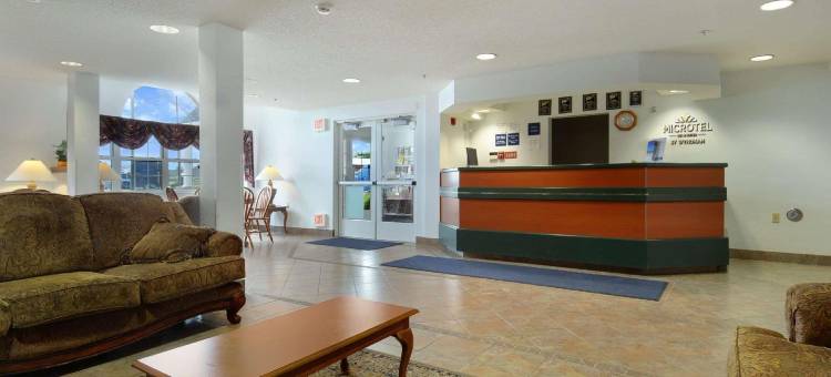 奥瓦通纳医疗中心附近品质酒店(Quality Inn Owatonna Near Medical Center)图片