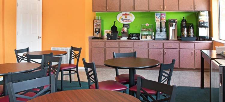 休斯顿-布鲁克霍洛速8酒店(Super 8 by Wyndham Houston/Brookhollow NW)图片