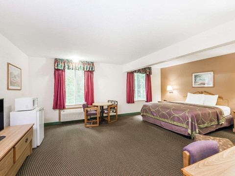 阿肯色市温德姆速8酒店