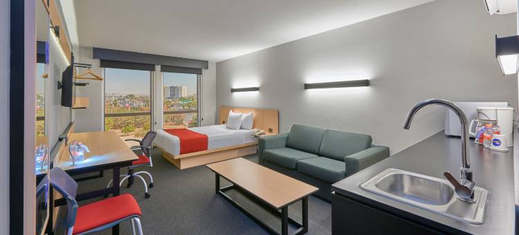 北伊拉普阿托万豪城市快捷酒店(City Express by Marriott Irapuato Norte)图片