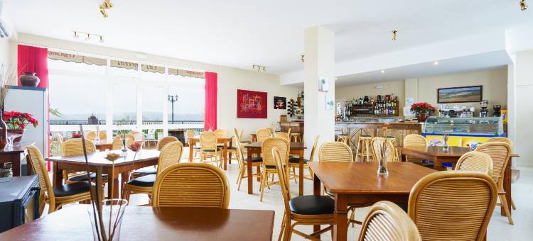 OYO拉斯埃里萨斯酒店(Hotel Las Errizas by Vivere Stays)图片