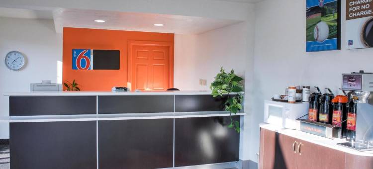 毕晓普6号汽车旅馆(Motel 6 Bishop, CA)图片