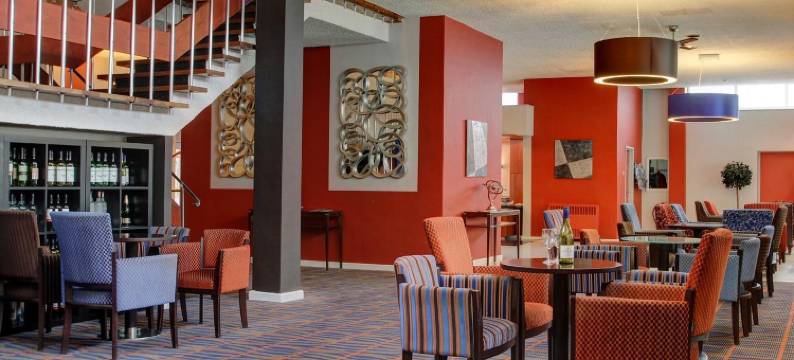 伯内特阿姆斯贝斯特韦斯特酒店(Best Western Aberavon Beach Hotel)图片