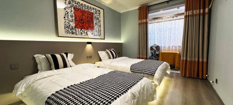 应天门民宿(周公路分店)图片