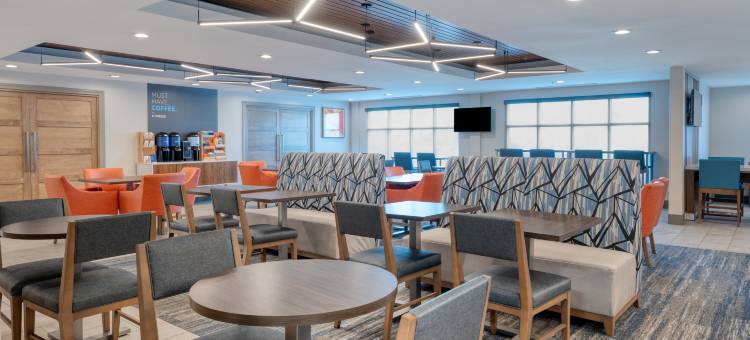 智选假日套房酒店翠华(Holiday Inn Express & Suites Indianapolis South – Greenwood)图片