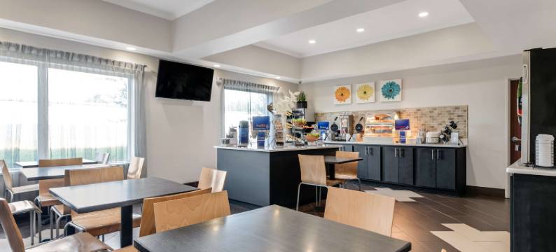 奥本代尔贝斯特韦斯特套房酒店(Best Western Auburndale Inn  Suites)图片