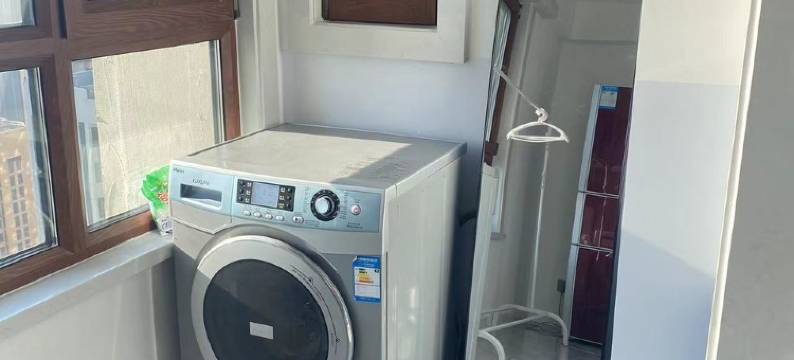 泓岩民宿(长江路分店)图片