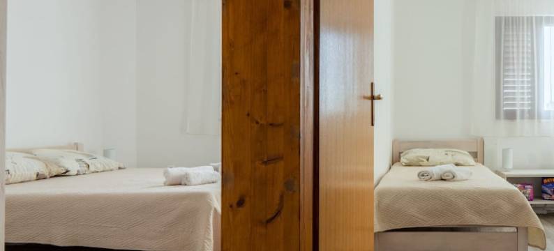 内纳德 -有泳池 - A2(Nenad - with Pool - A2)图片