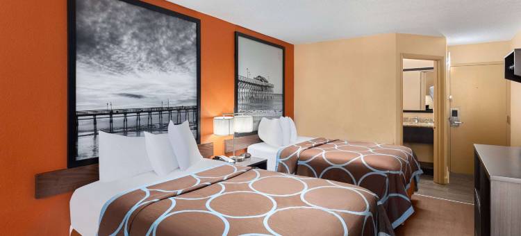 默特尔比奇-康芒斯温德姆速8酒店(Super 8 by Wyndham Myrtle Beach/Market Common Area)图片