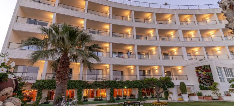 马萨龙港华美达度假村(Ramada Resort by Wyndham Puerto de Mazarron)图片