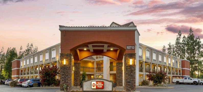 兰乔科尔多瓦贝斯特韦斯特优质酒店(Best Western Plus Rancho Cordova Inn)图片