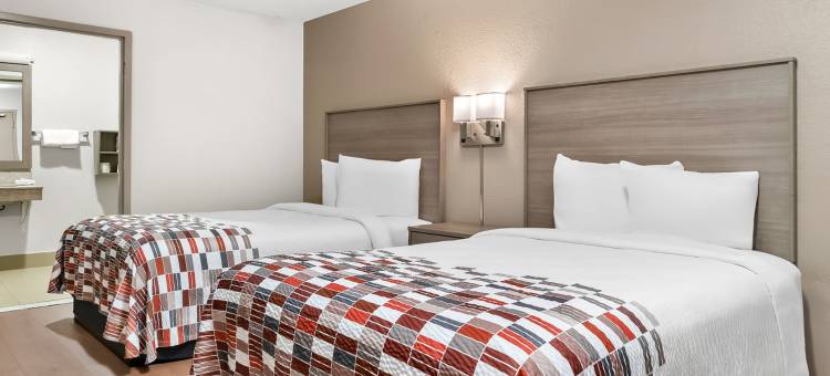 红屋顶旅馆奥本希尔斯(Red Roof Inn Auburn Hills)图片