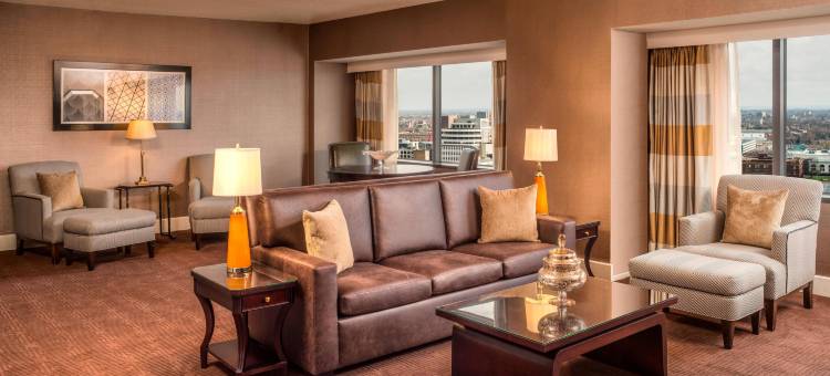 The Plaza Hotel Columbus at Capitol Square图片