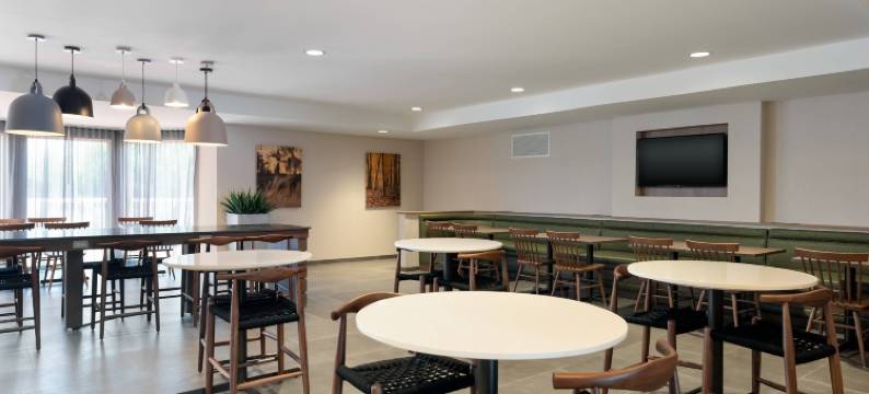 萨凡纳机场万枫套房酒店(Fairfield Inn & Suites Savannah Airport)图片
