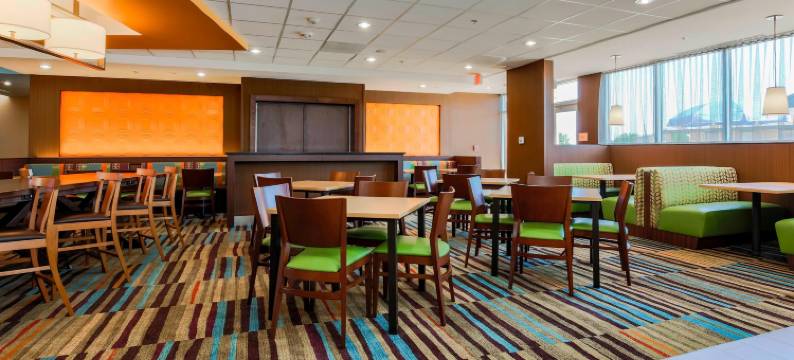 斯奈德万枫酒店及套房(Fairfield Inn & Suites Snyder)图片