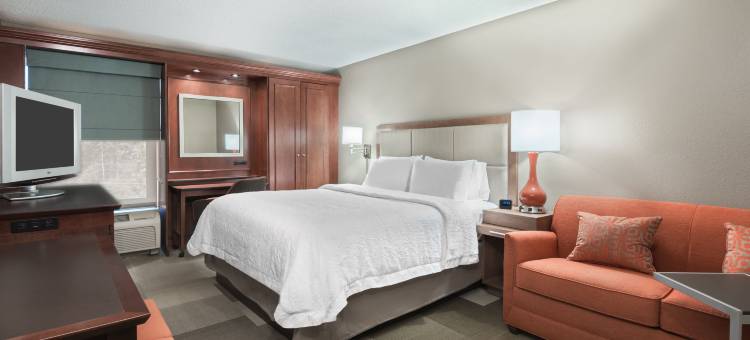 波士顿/马尔伯勒希尔顿欢朋酒店(Hampton Inn Boston/Marlborough)图片