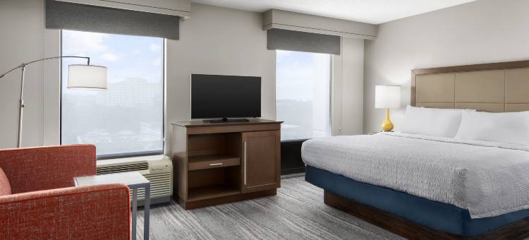 佛罗里达玛丽湖镇园欢朋套房酒店(Hampton Inn & Suites Lake Mary at Colonial TownPark)图片