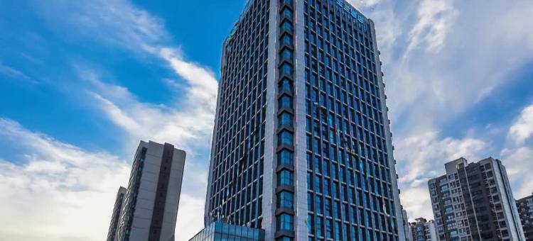 白玉兰酒店(邹平奥林匹克公园鹤伴四路店)图片