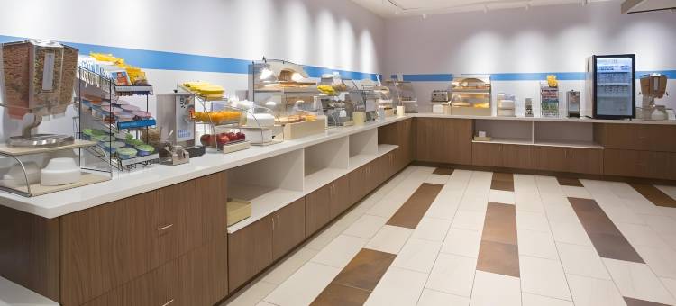 基洛纳-东智选假日酒店及套房(Holiday Inn Express & Suites Kelowna - East)图片