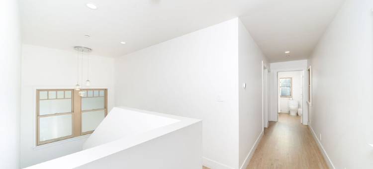 现代-长滩市中心度假屋!(Modern Home - steps from downtown LB!)图片