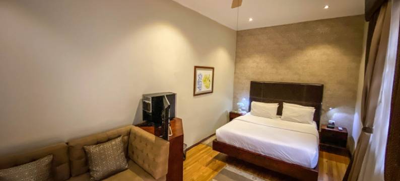 圣路西亚屋 - 广场酒店(Santa Lucia House - Forum)图片