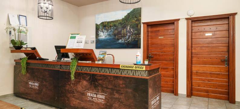 维拉塔克尔克酒店(HOTEL VRATA KRKE)图片