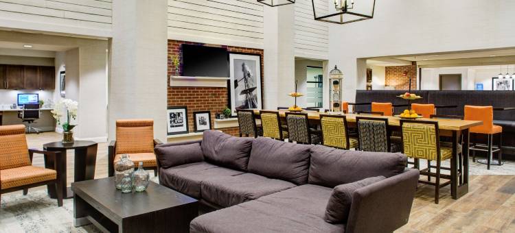 匹兹堡堪萨斯十字路口希尔顿欢朋套房酒店(Hampton Inn & Suites Pittsburg Kansas Crossing)图片