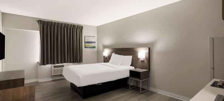 都会工作室密尔沃基机场(Suburban Studios Milwaukee Airport)图片