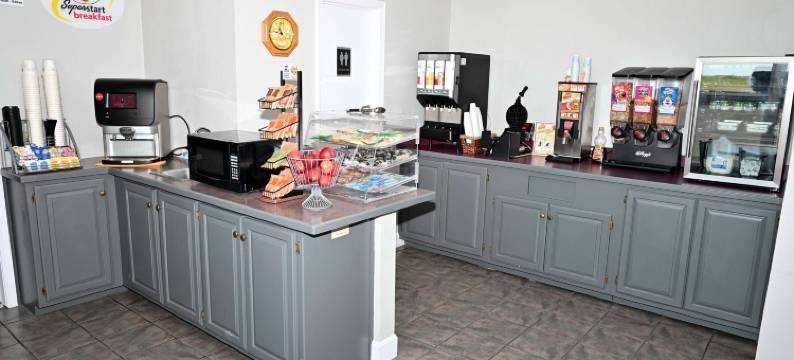 希金斯维尔速8酒店(Super 8 by Wyndham Higginsville)图片