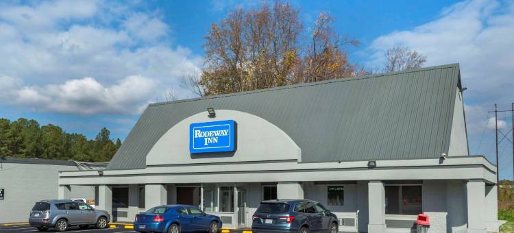 科洛尼尔海茨 I-95 罗德威酒店(Rodeway Inn Colonial Heights I-95)图片