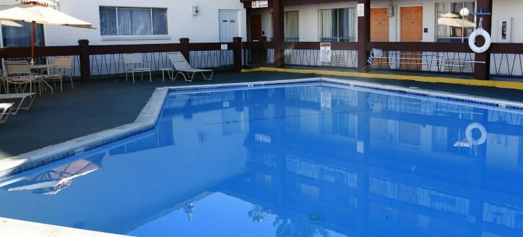 雷鸟汽车旅馆(Thunderbird Motel)图片