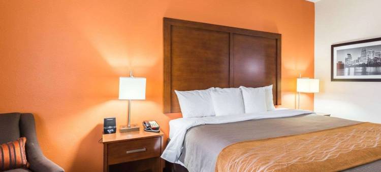 东休斯顿I-10伊克诺套房酒店(Econo Lodge Inn & Suites East Houston I-10)图片