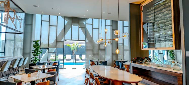 圣地亚哥机场万怡酒店(Courtyard Santiago Airport)图片