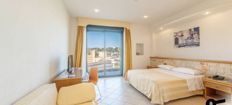 HOTIDAY 房间收藏 - 勒乌卡海滨(Hotiday Leuca Lungomare)图片