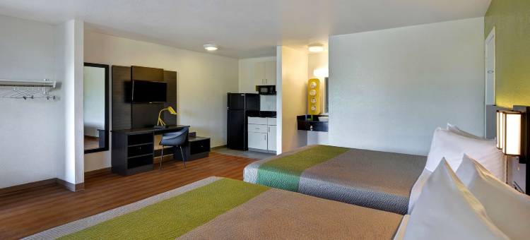 可可比奇海滩6号汽车旅馆(Motel 6 Cocoa Beach, FL)图片