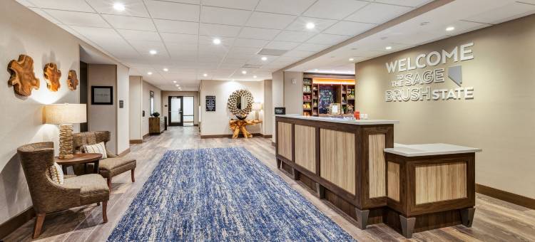 韦尔斯希尔顿欢朋套房酒店(Hampton Inn and Suites Wells)图片