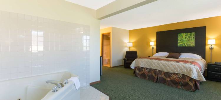 佩里速8酒店(Super 8 by Wyndham Perry IA)图片