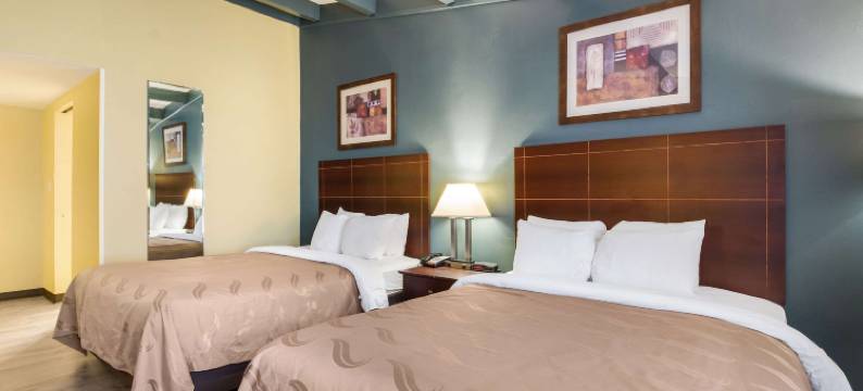 郊区长住酒店(Suburban Studios Buffalo Airport)图片