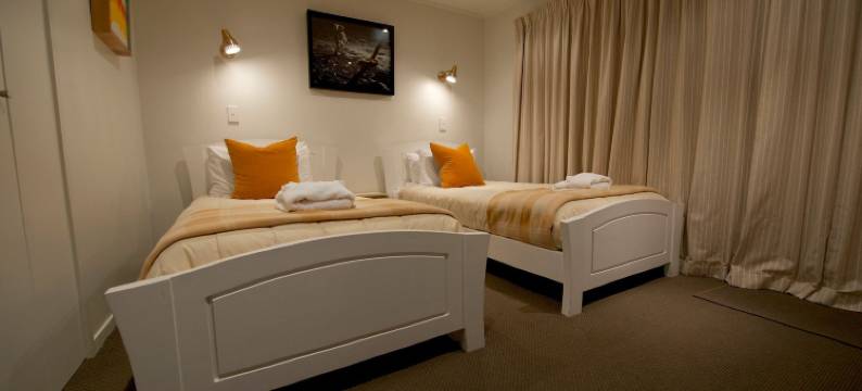 湖畔汽车旅馆(The Lake Motel)图片