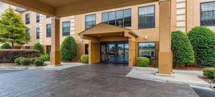 门罗舒适套房酒店(Comfort Suites Monroe)图片