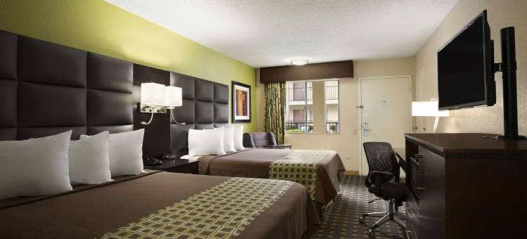 达拉斯欧文市场中心温德姆戴斯酒店(Days Inn by Wyndham Dallas Irving)图片