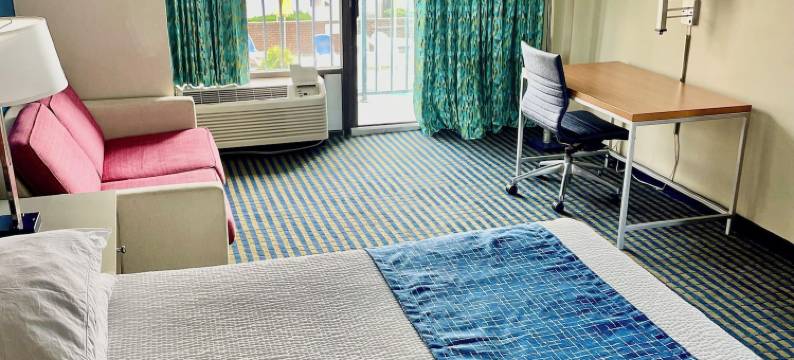 维吉尼亚海滩戴斯酒店(Days Inn by Wyndham Virginia Beach at the Beach)图片