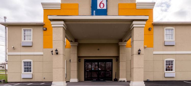 德克萨斯乔丹顿 6 号汽车旅馆(Motel 6 Jourdanton, TX)图片