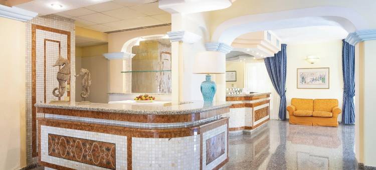 玛丽娅罗萨日亚酒店(Hotel Maria Rosaria)图片