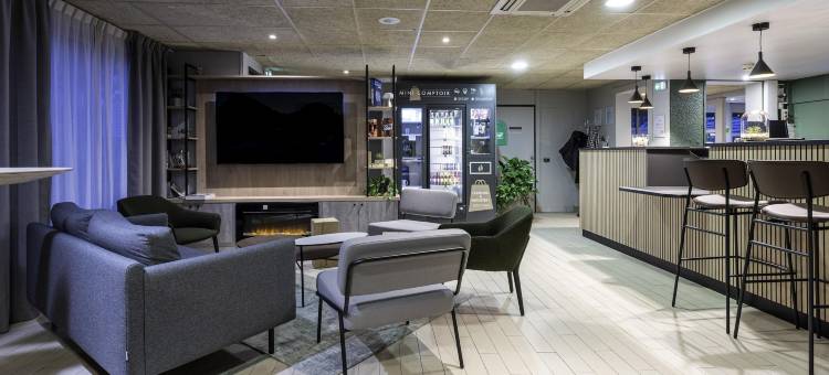 康铂埃克斯勒班酒店(Campanile NATURE - Aix Les Bains)图片