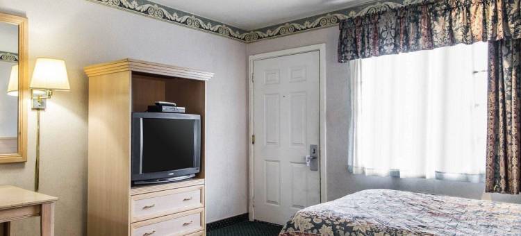 蒙特雷-近展览中心罗德威旅馆(Rodeway Inn Monterey Near Fairgrounds)图片