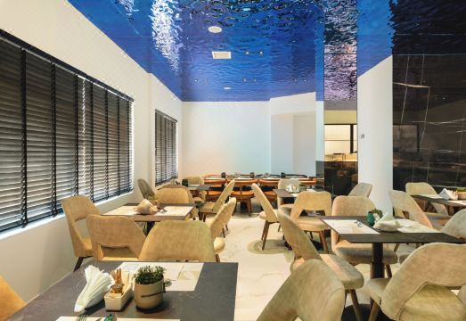 Elia Sea Suites Hotel Overview